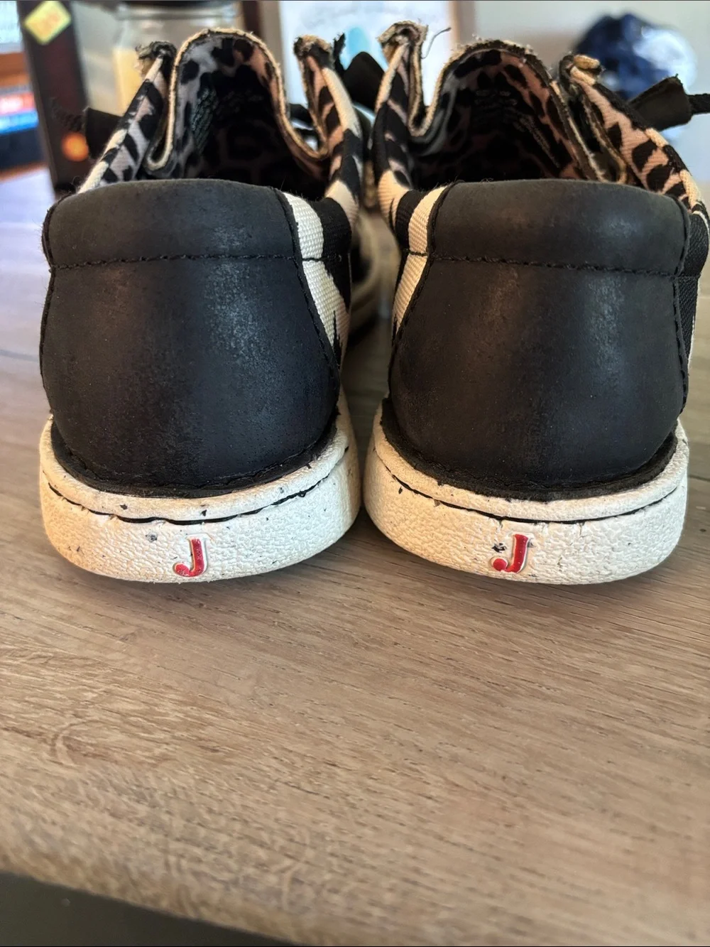 Women’s Justin casual slip on